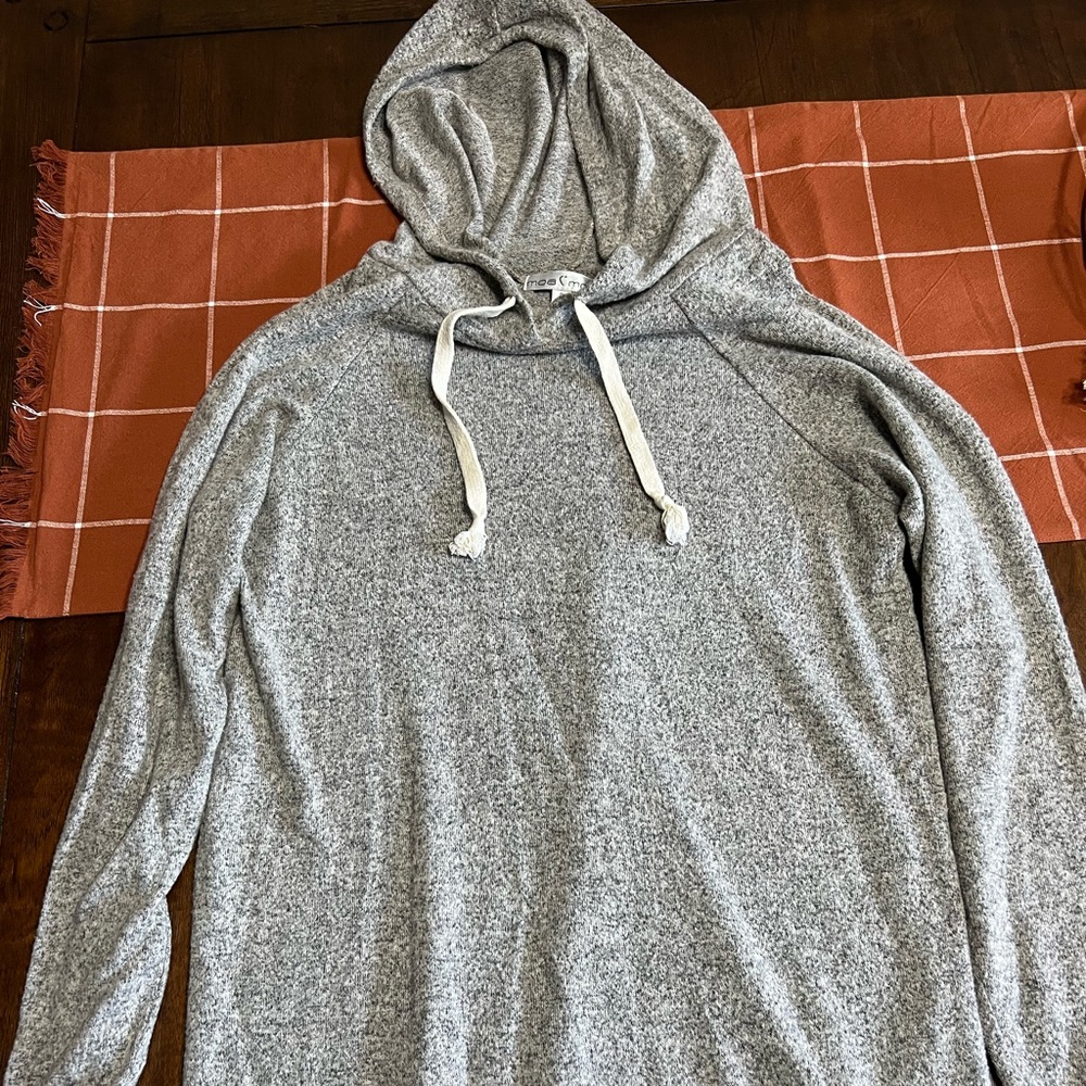 Moa Moa Hoodie